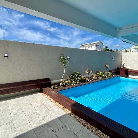 Sandstone Apartment A Walk To The Beach Flic-en-Flacq Exterior foto